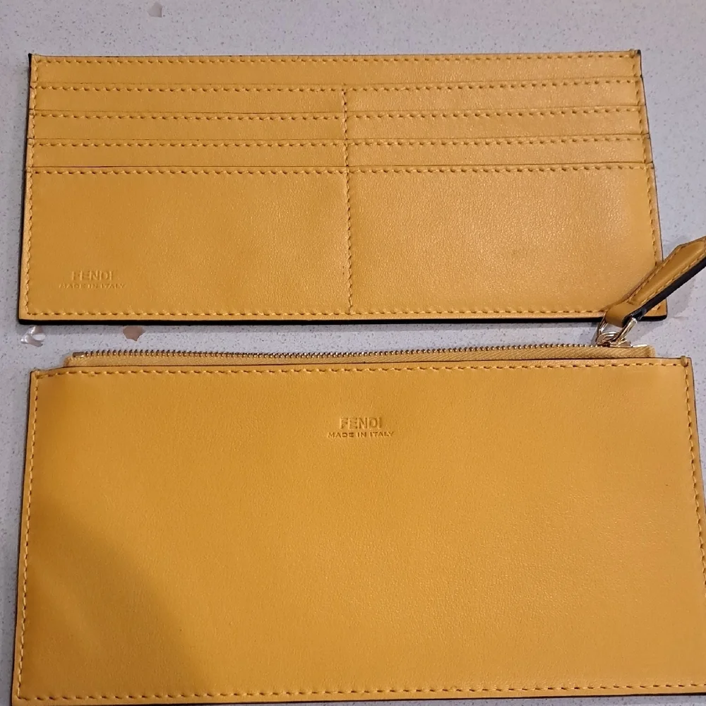 NIB Fendi Gold and FF Vertigo Print Leather Clutch - Picture 12 of 14